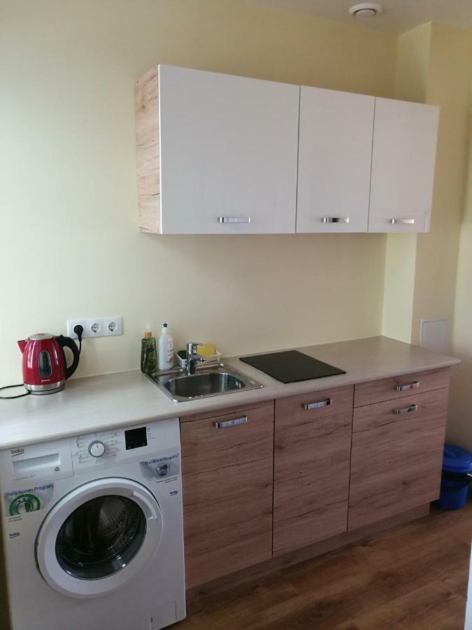 Donaco Apartment เลียปาญา ภายนอก รูปภาพ